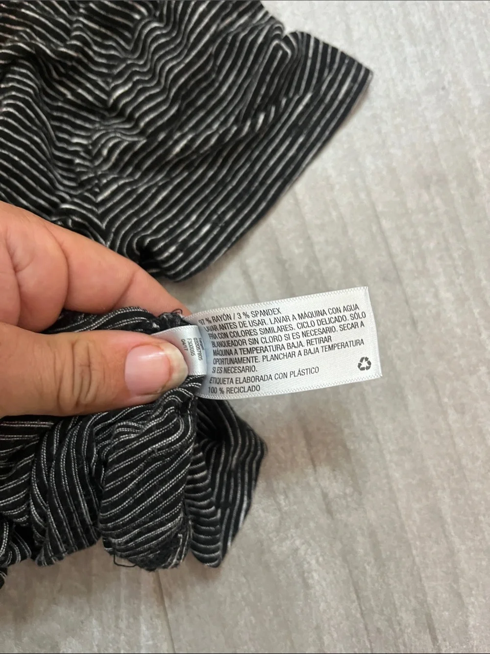 art class lightweight short